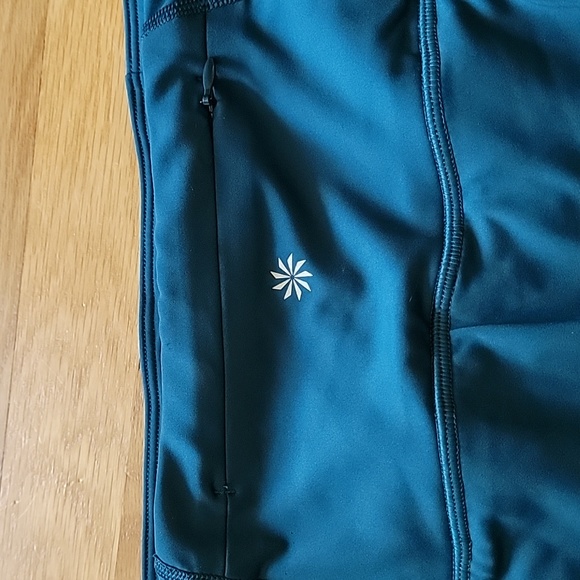 Athleta skort - Picture 3 of 8
